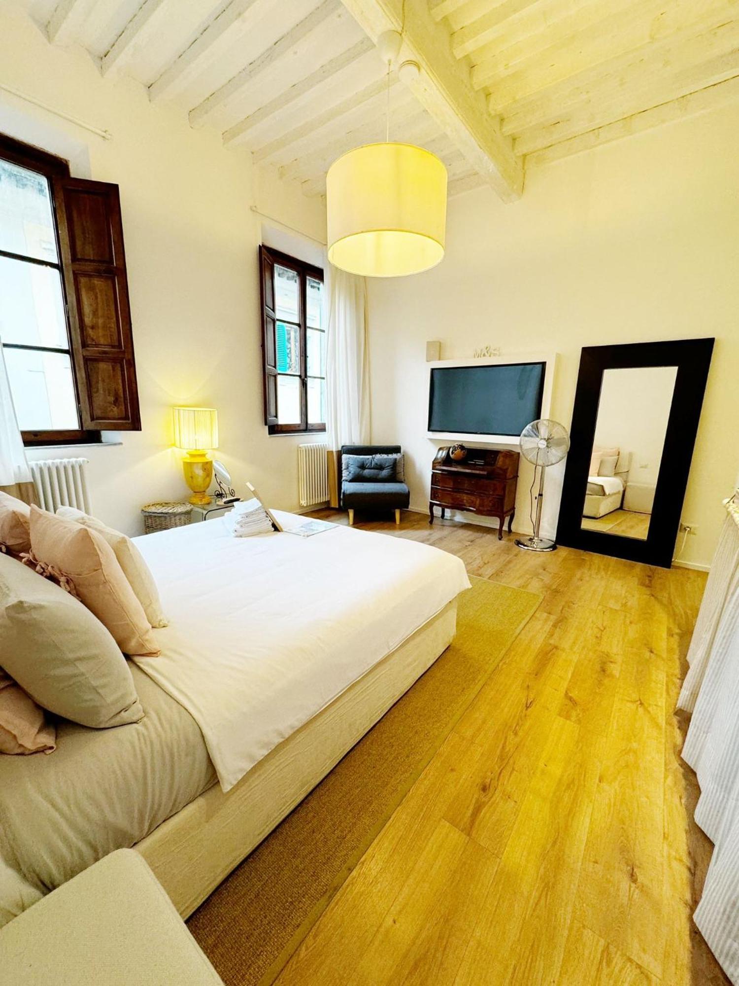 Boutique Room - Centro Storico 20 Min Da Firenze Эмполи Экстерьер фото